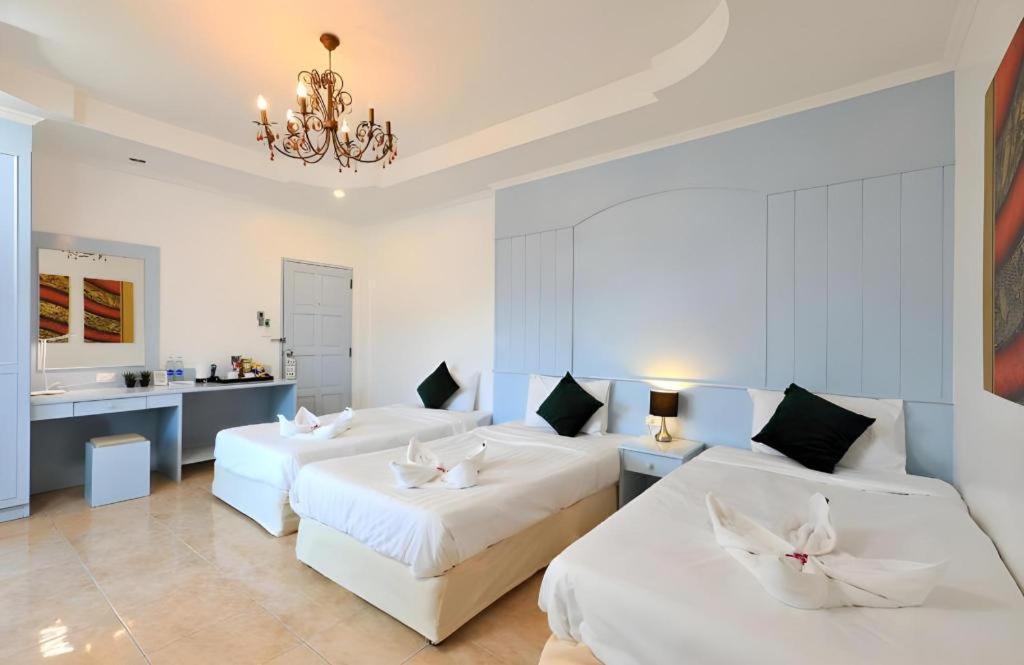 Patong Gorgeous Boutique Room מראה חיצוני תמונה