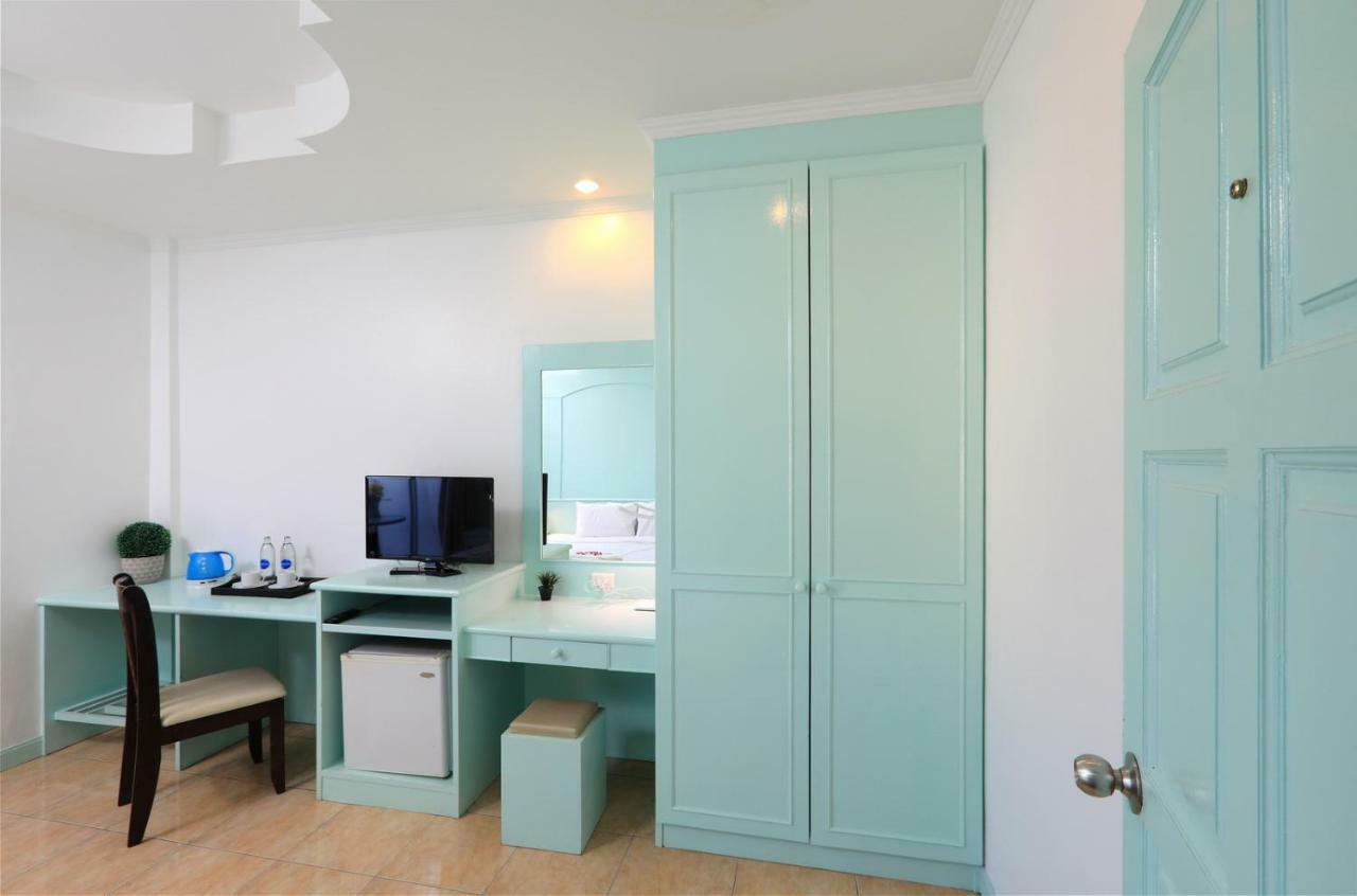 Patong Gorgeous Boutique Room מראה חיצוני תמונה