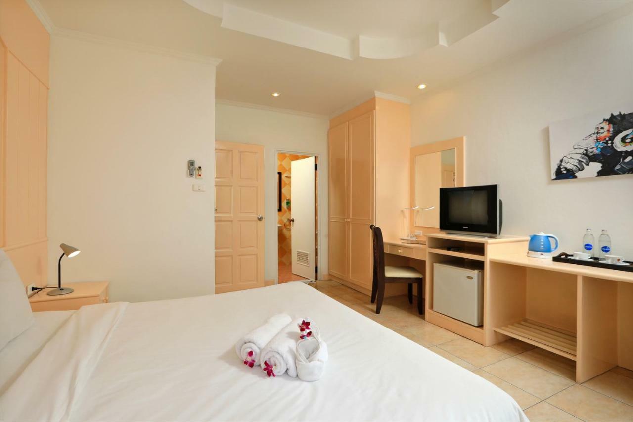 Patong Gorgeous Boutique Room מראה חיצוני תמונה